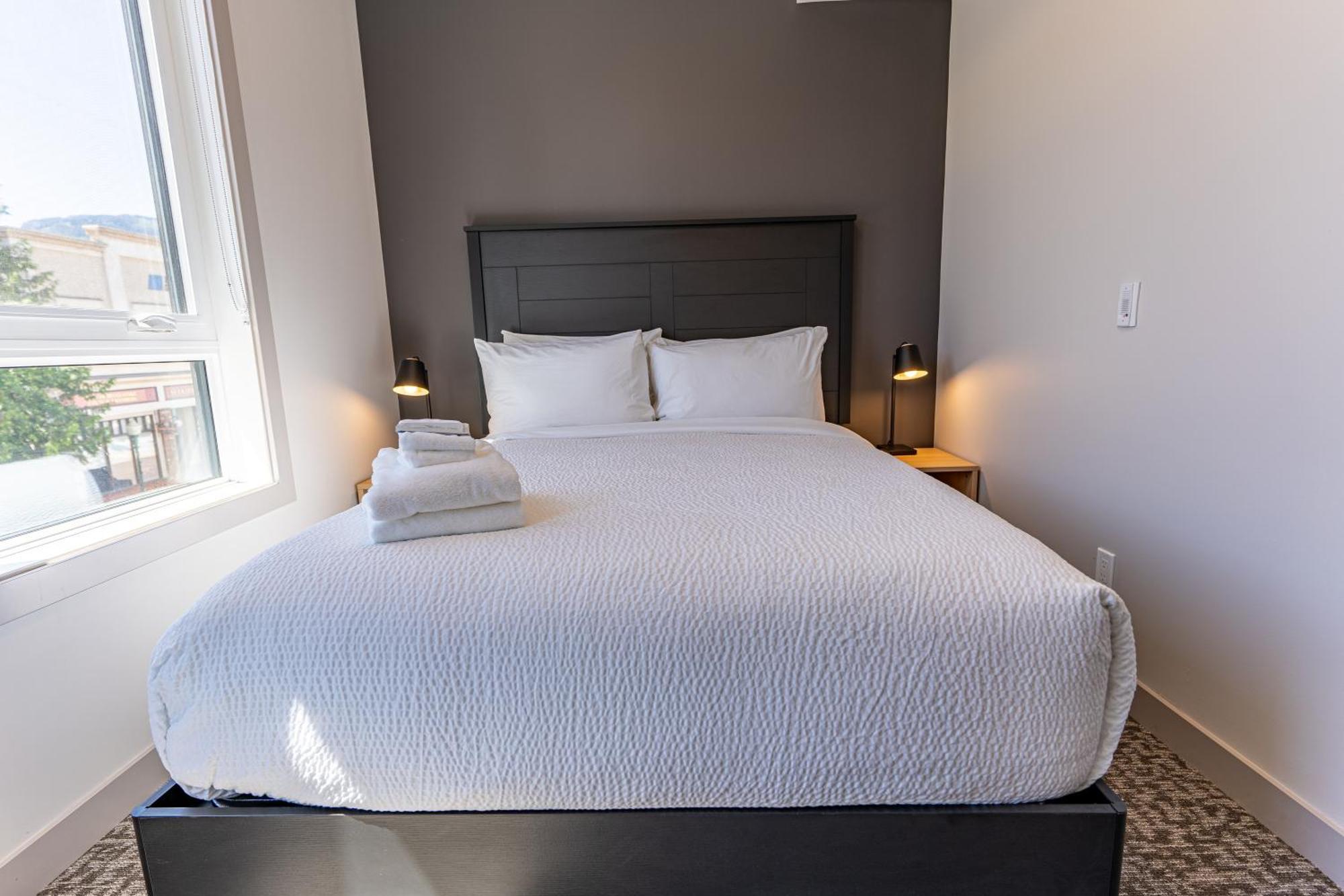 Basecamp Suites 雷夫尔斯托克 客房 照片
